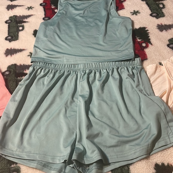 Pajamas- 3 sets - Picture 3 of 5